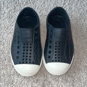 EUC Toddler Native Shoes